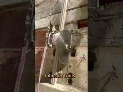 Menusuk dinding seperti mentega!