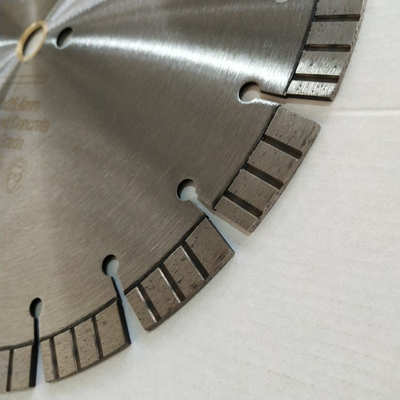350mm Laser Dilas Diamond Turbo Melihat Pisau Tersegmentasi untuk Memotong Beton Bertulang