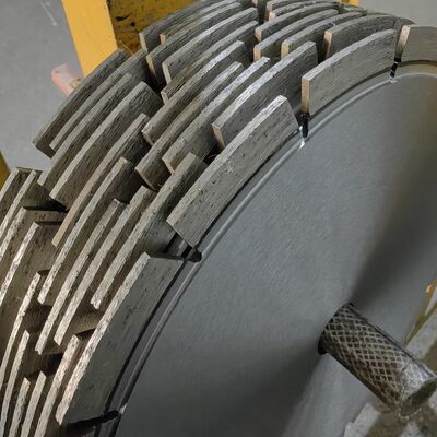 24 "Laser Welded Blade Untuk Hard Fired Clay Bricks Tanpa Kebisingan Selama Cutting