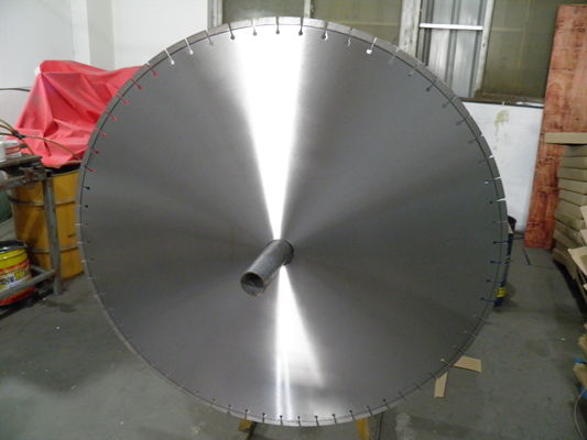 Mata Gergaji Circular 900mm untuk Beton